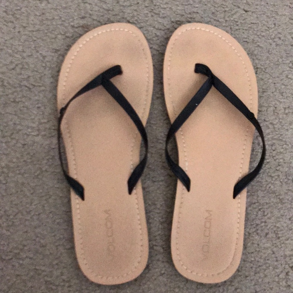 Volcom sandals
